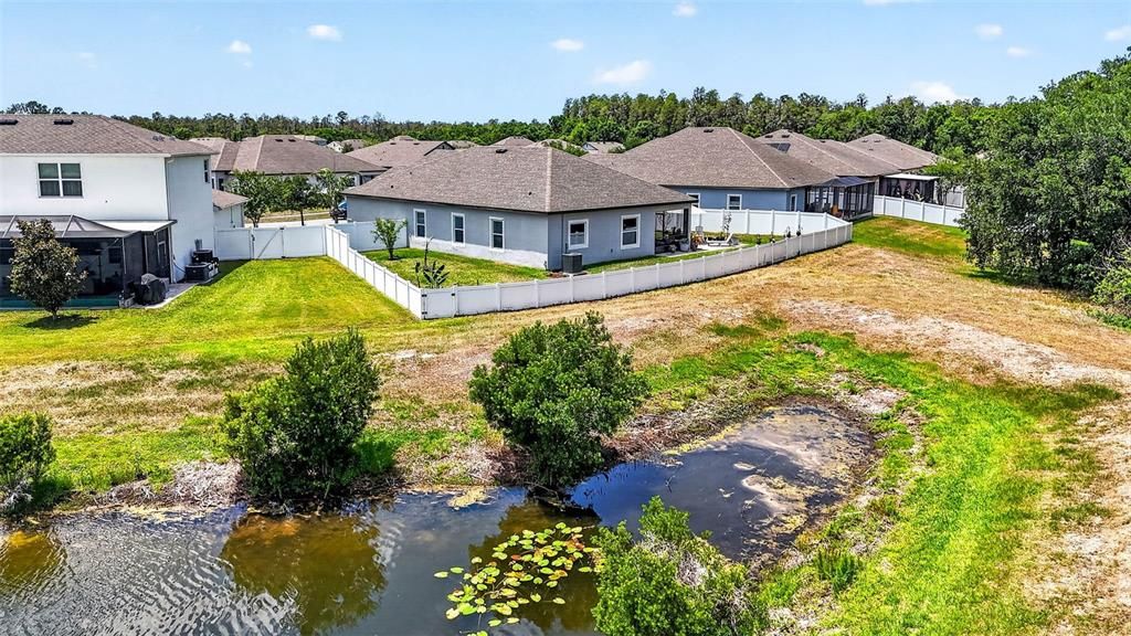 Activo con contrato: $430,000 (3 camas, 2 baños, 1978 Pies cuadrados)
