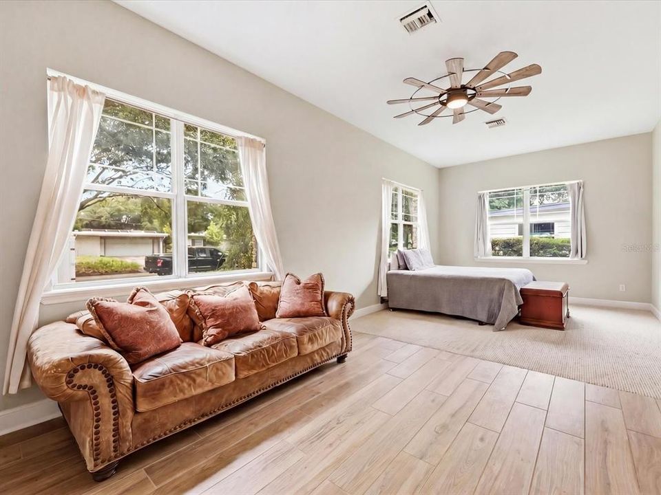 En Venta: $1,295,000 (4 camas, 5 baños, 3971 Pies cuadrados)