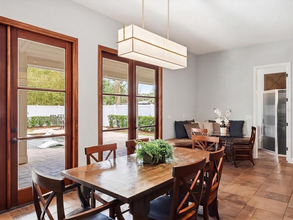 En Venta: $1,295,000 (4 camas, 5 baños, 3971 Pies cuadrados)