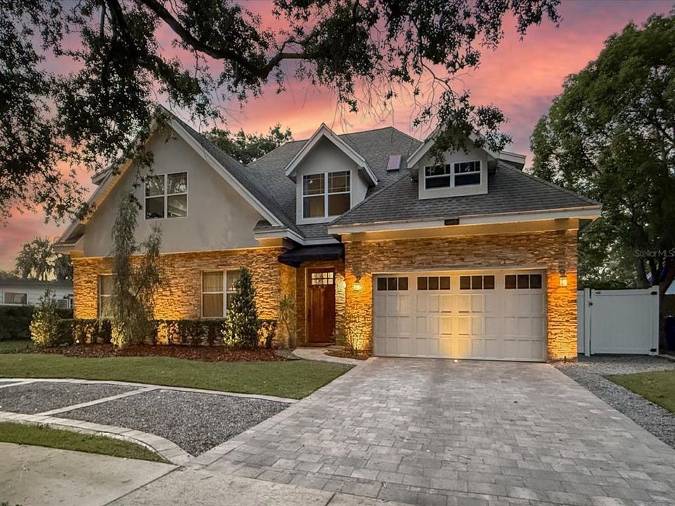 En Venta: $1,295,000 (4 camas, 5 baños, 3971 Pies cuadrados)