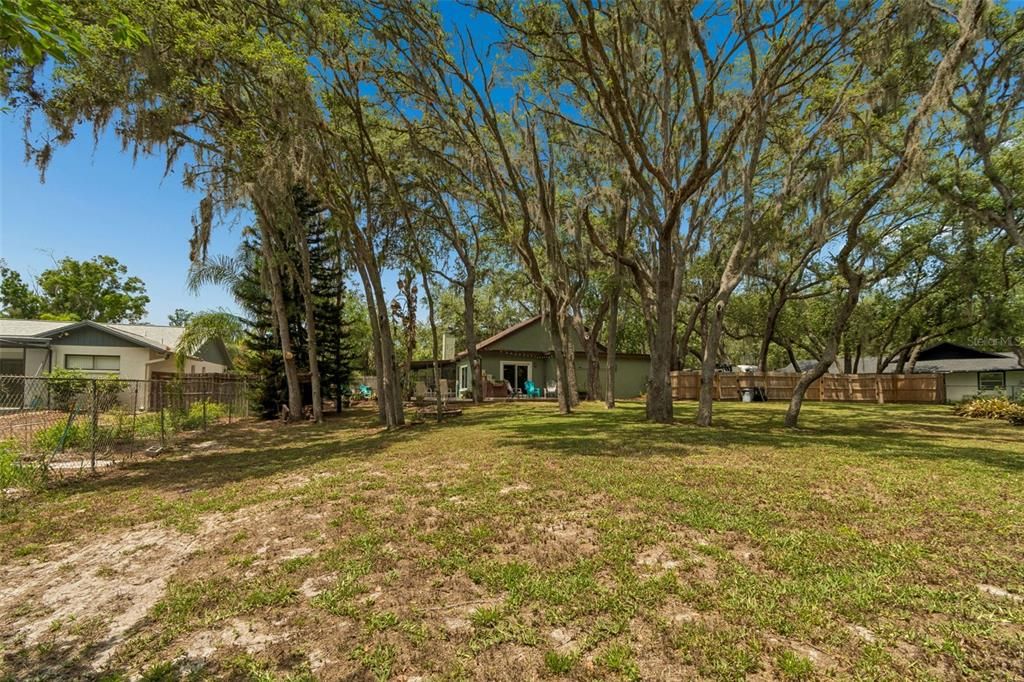 Active With Contract: $515,000 (3 beds, 2 baths, 1739 Square Feet)