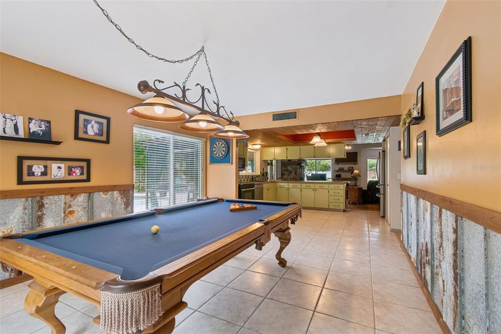 Active With Contract: $515,000 (3 beds, 2 baths, 1739 Square Feet)
