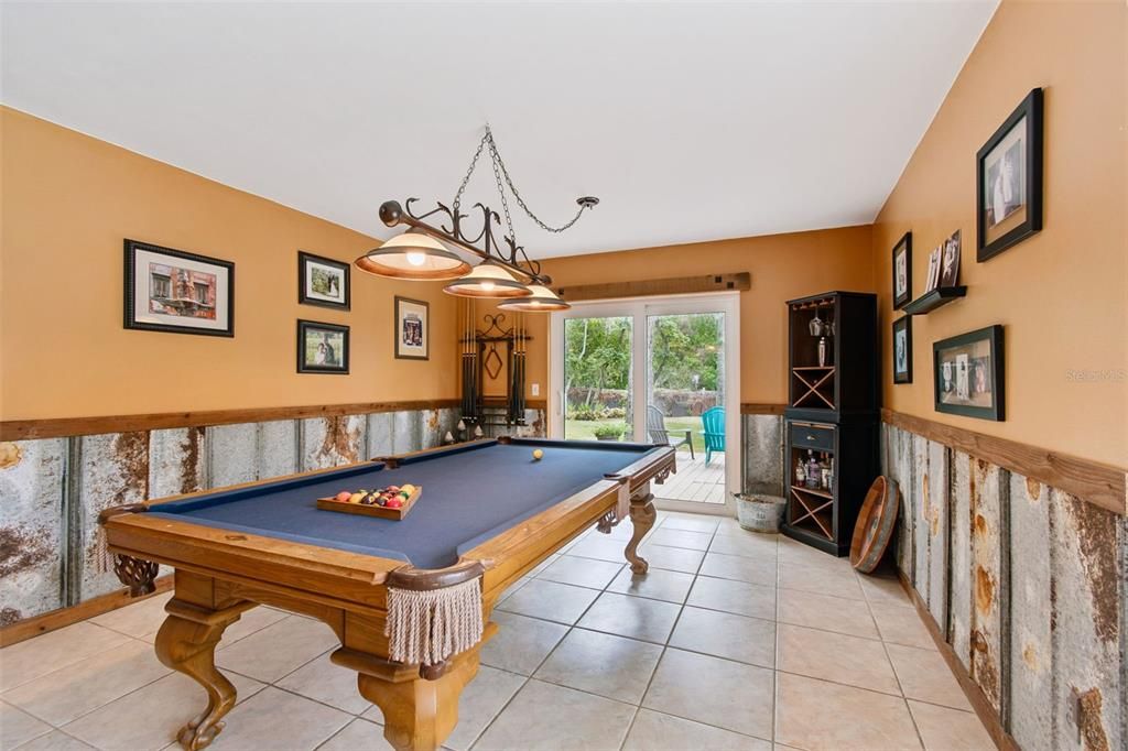 Active With Contract: $515,000 (3 beds, 2 baths, 1739 Square Feet)