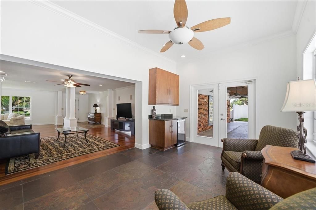 Activo con contrato: $850,000 (4 camas, 3 baños, 3081 Pies cuadrados)