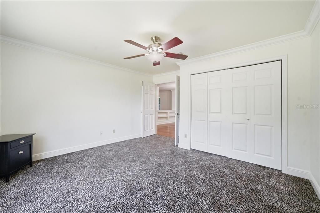 Activo con contrato: $850,000 (4 camas, 3 baños, 3081 Pies cuadrados)