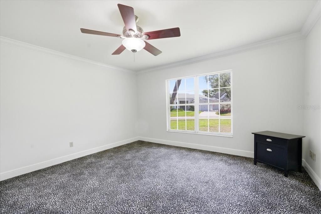 Activo con contrato: $850,000 (4 camas, 3 baños, 3081 Pies cuadrados)