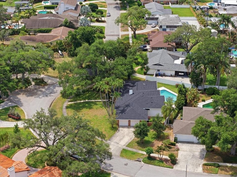 Activo con contrato: $850,000 (4 camas, 3 baños, 3081 Pies cuadrados)