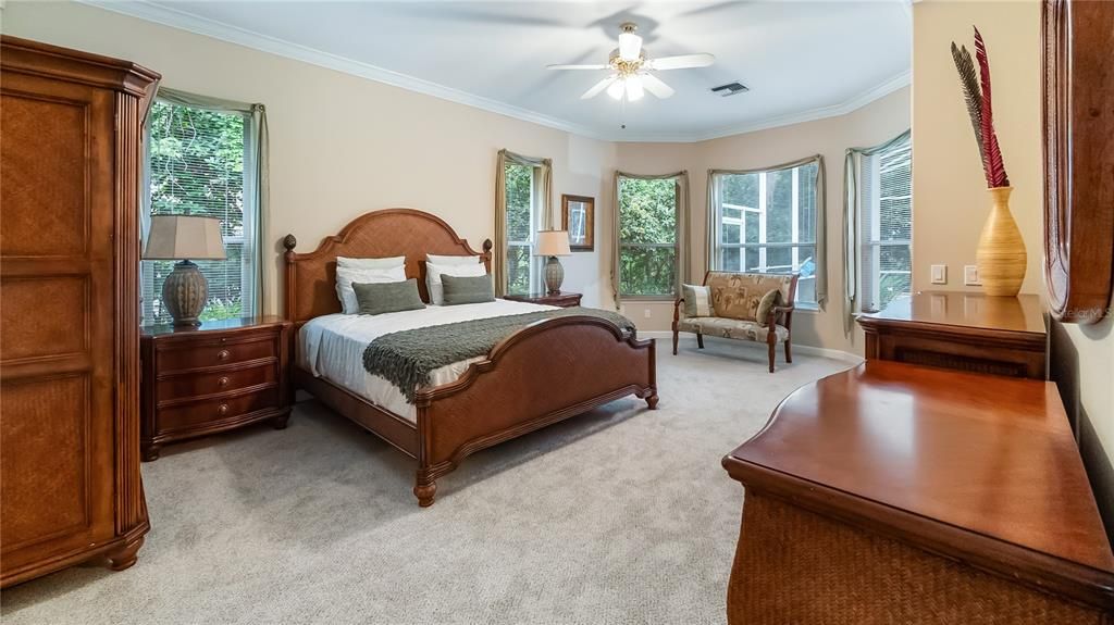 For Sale: $1,049,000 (4 beds, 3 baths, 3532 Square Feet)