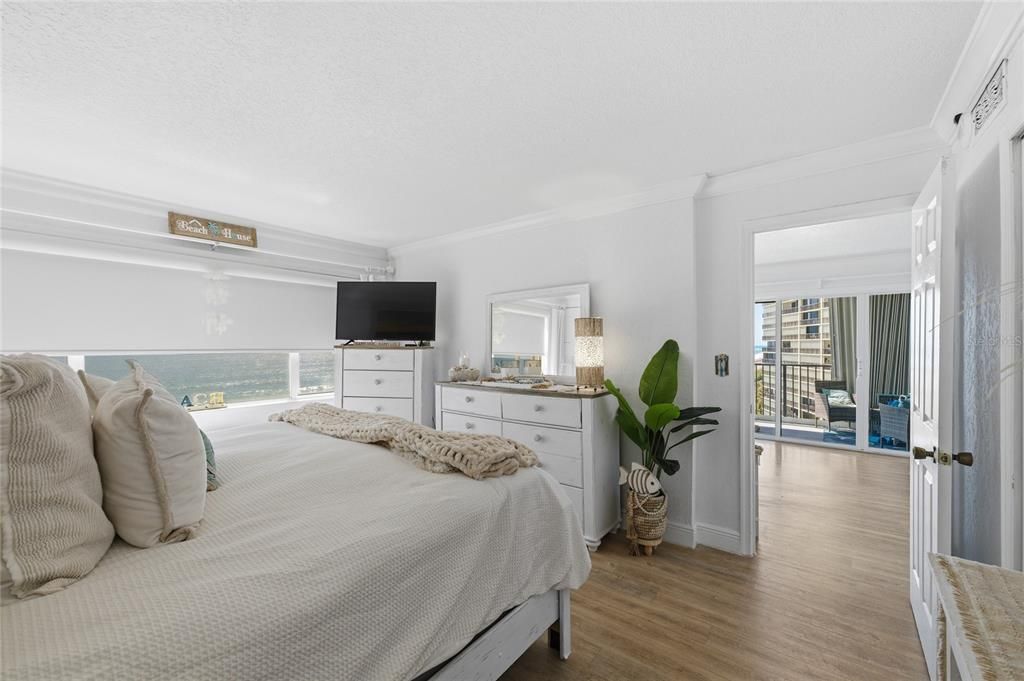 For Sale: $624,900 (2 beds, 2 baths, 1112 Square Feet)