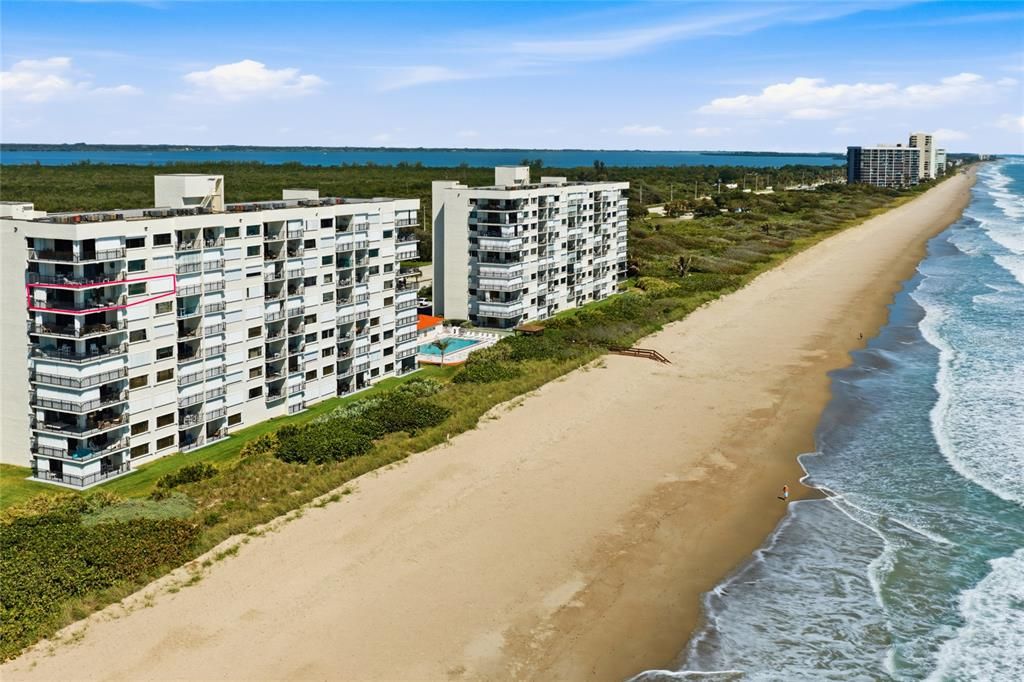 For Sale: $624,900 (2 beds, 2 baths, 1112 Square Feet)