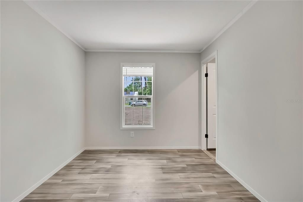 На продажу: $214,900 (3 спален, 2 ванн, 1200 Квадратных фут)