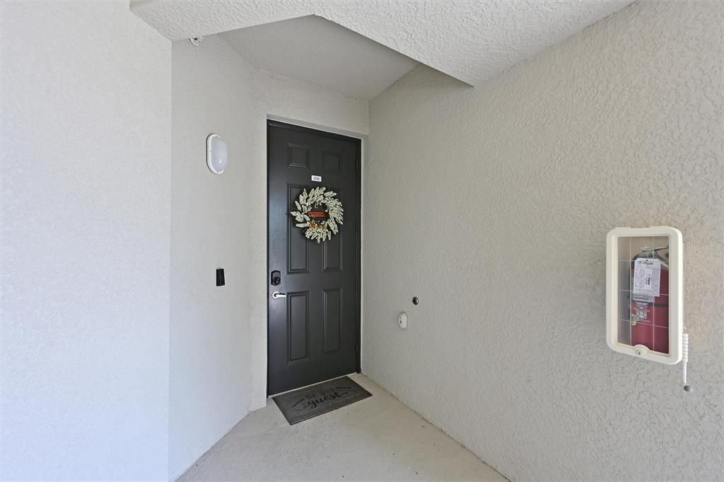 Active With Contract: $425,000 (3 beds, 2 baths, 1302 Square Feet)