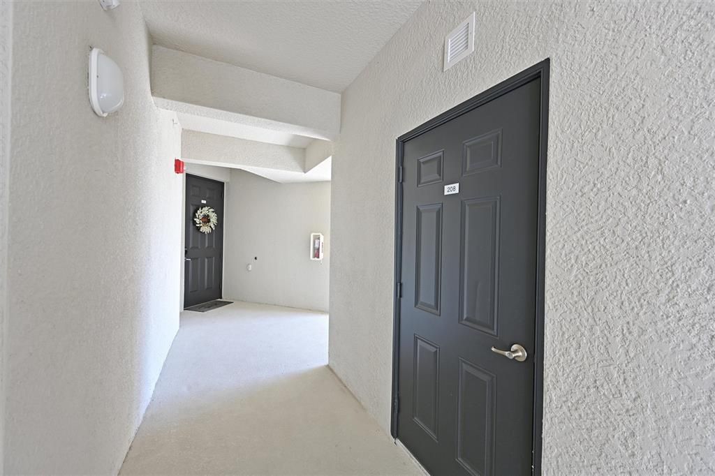 Active With Contract: $425,000 (3 beds, 2 baths, 1302 Square Feet)
