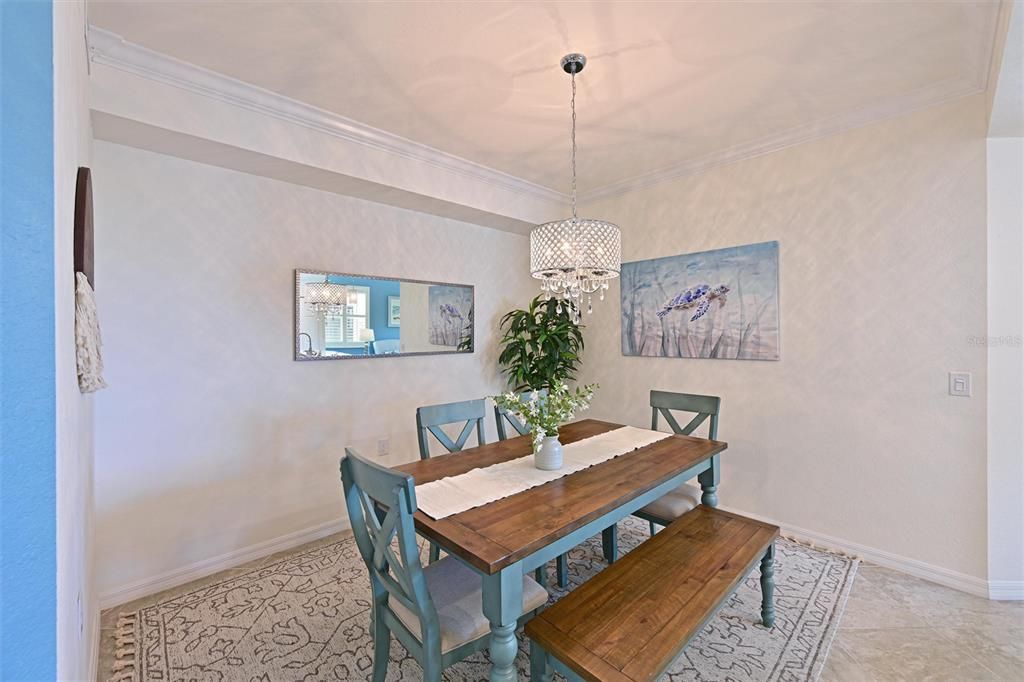 Active With Contract: $425,000 (3 beds, 2 baths, 1302 Square Feet)