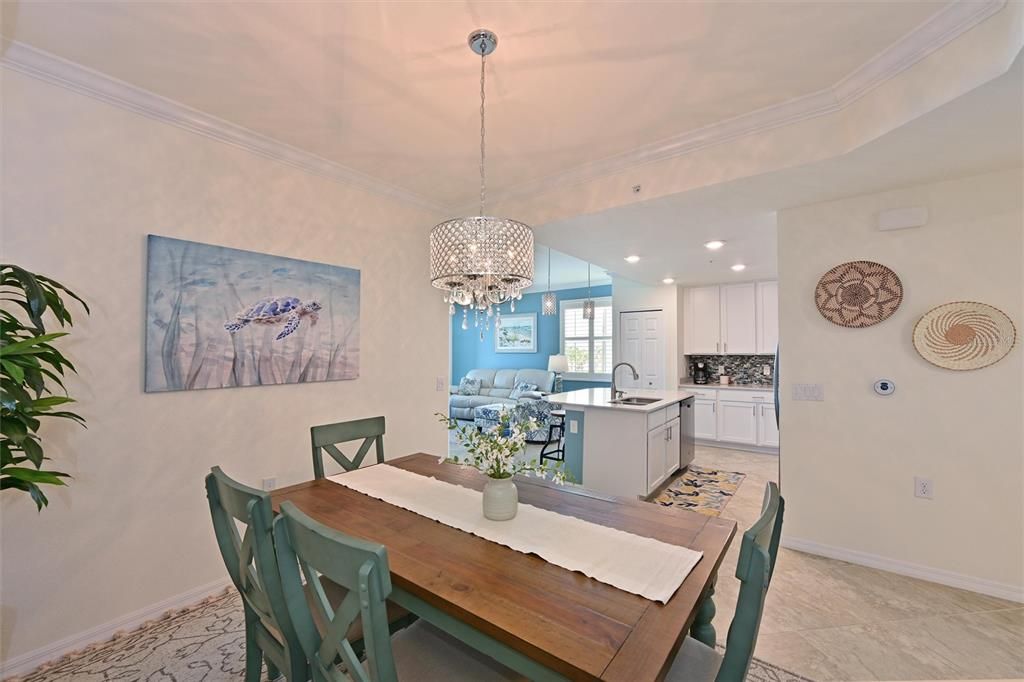 Active With Contract: $425,000 (3 beds, 2 baths, 1302 Square Feet)