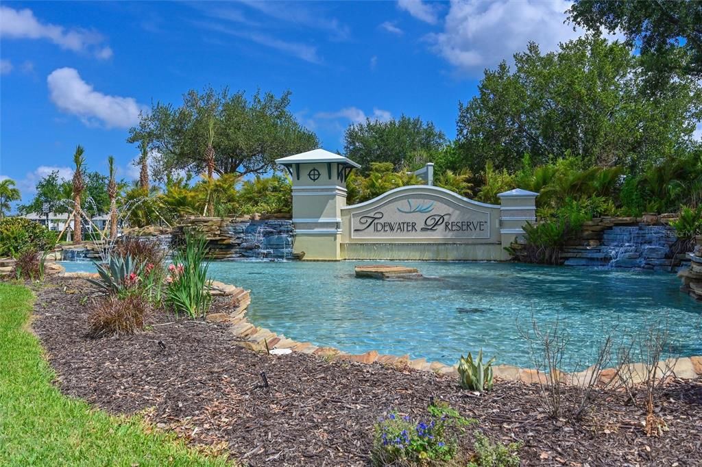 Active With Contract: $425,000 (3 beds, 2 baths, 1302 Square Feet)