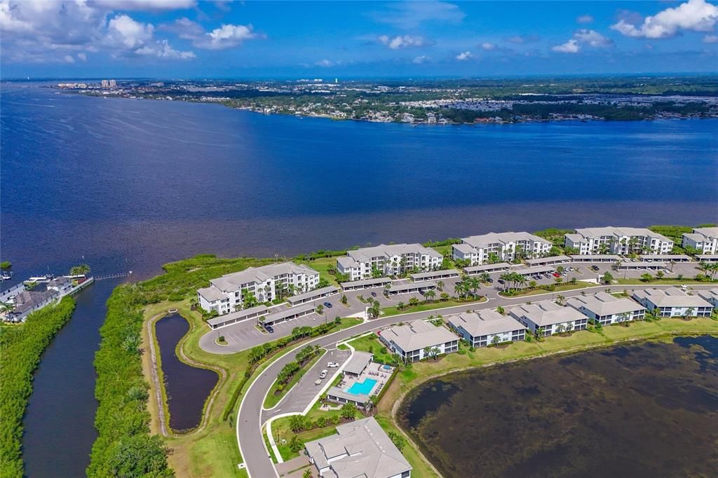 Active With Contract: $425,000 (3 beds, 2 baths, 1302 Square Feet)