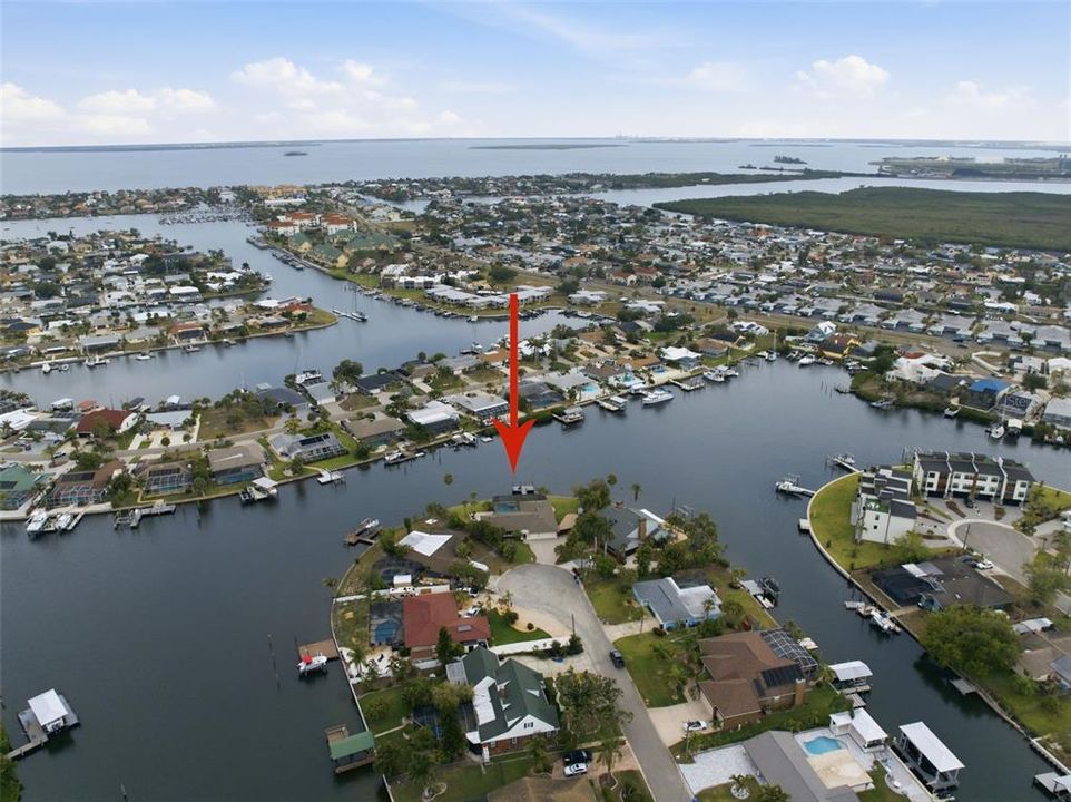 Active With Contract: $799,900 (3 beds, 2 baths, 1929 Square Feet)