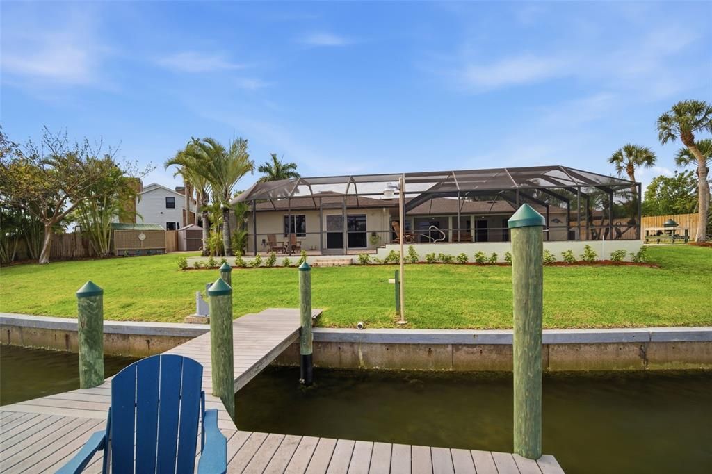 Active With Contract: $799,900 (3 beds, 2 baths, 1929 Square Feet)