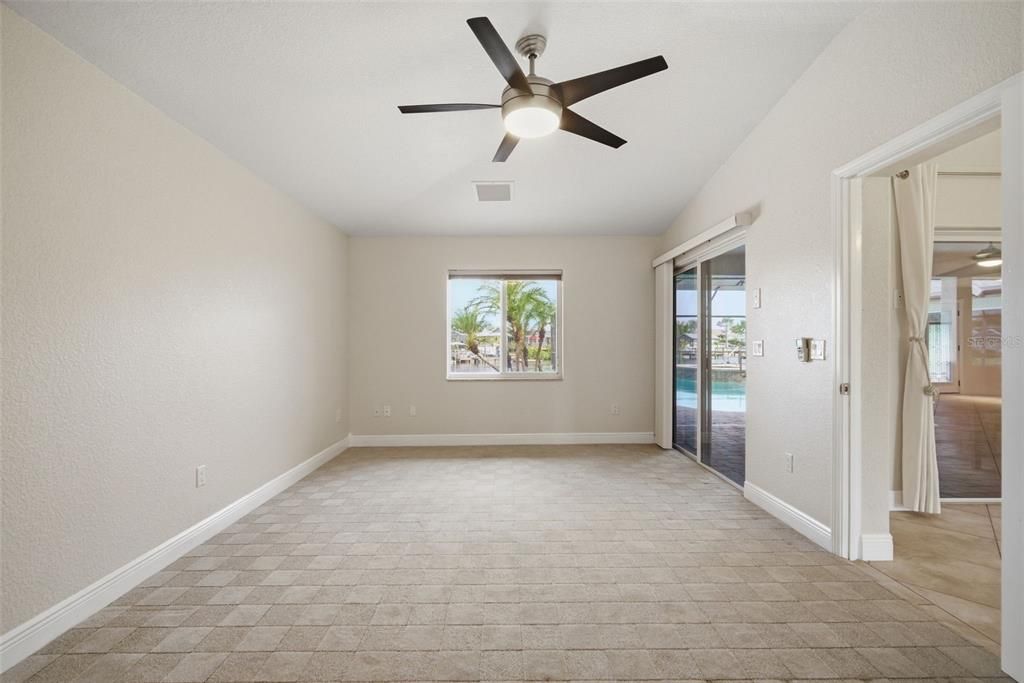 Active With Contract: $799,900 (3 beds, 2 baths, 1929 Square Feet)