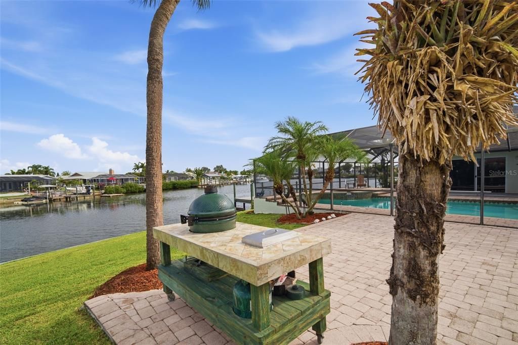 Active With Contract: $799,900 (3 beds, 2 baths, 1929 Square Feet)