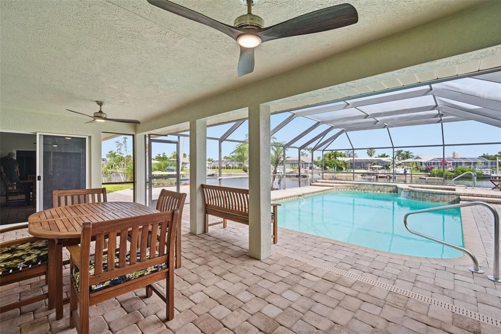 Active With Contract: $799,900 (3 beds, 2 baths, 1929 Square Feet)
