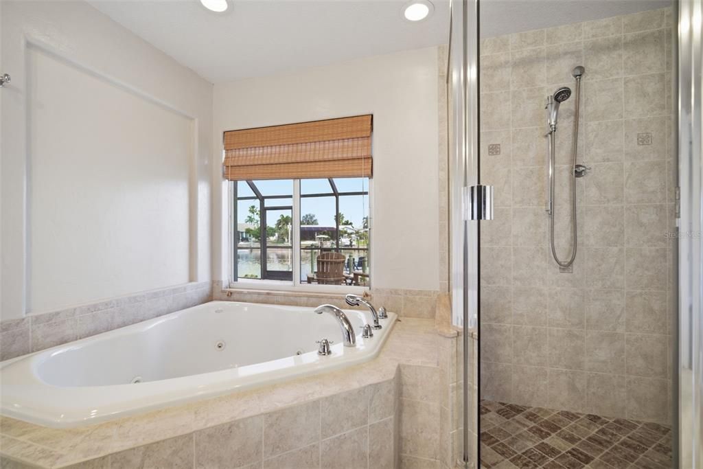 Active With Contract: $799,900 (3 beds, 2 baths, 1929 Square Feet)