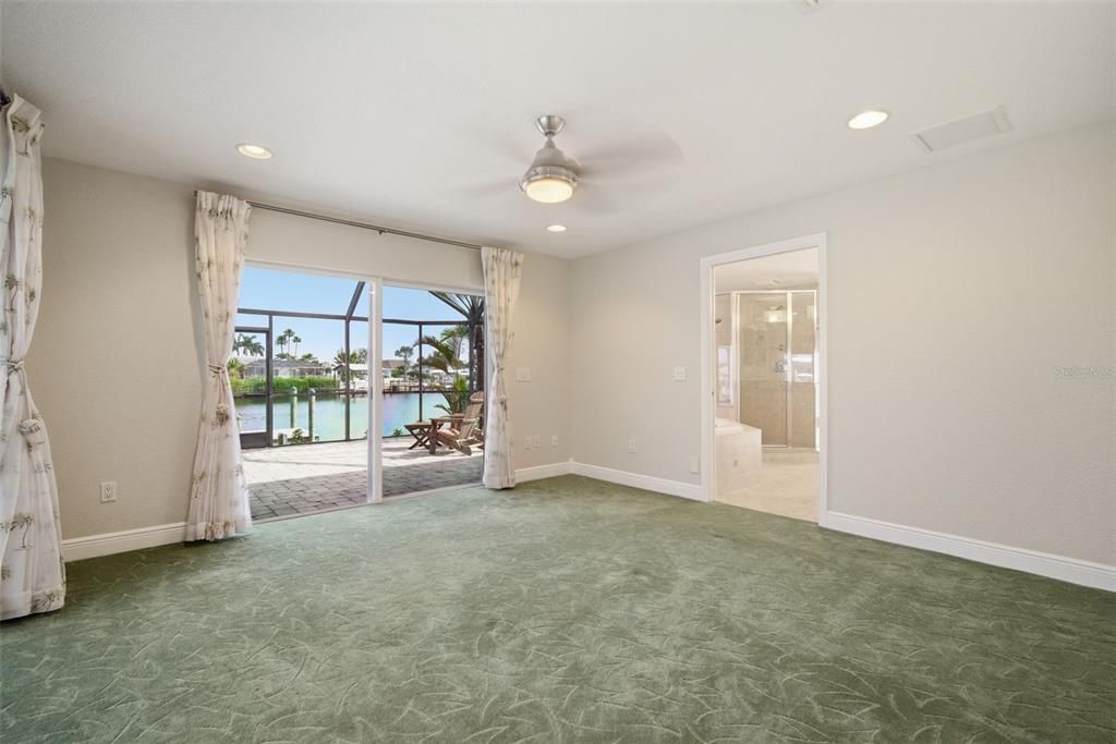 Active With Contract: $799,900 (3 beds, 2 baths, 1929 Square Feet)