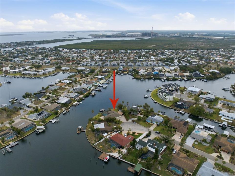 Active With Contract: $799,900 (3 beds, 2 baths, 1929 Square Feet)