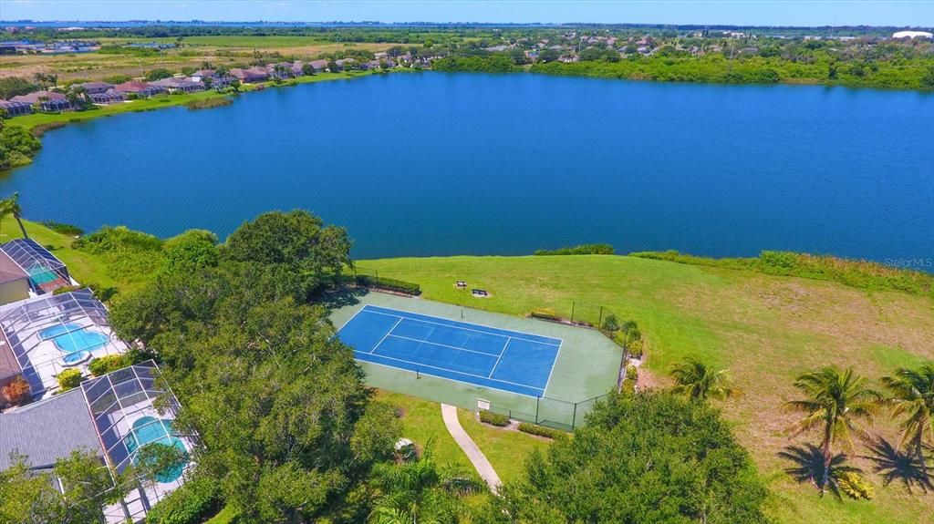 En Venta: $499,000 (3 camas, 2 baños, 1675 Pies cuadrados)