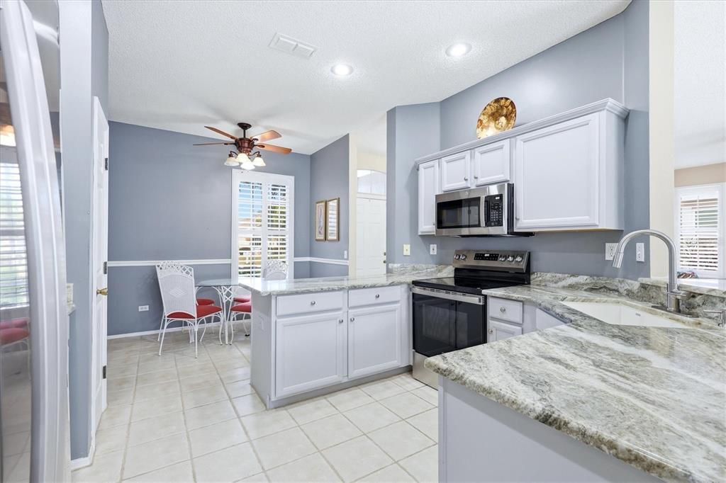 En Venta: $499,000 (3 camas, 2 baños, 1675 Pies cuadrados)