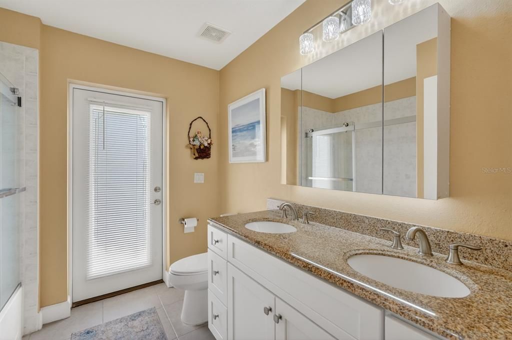 Active With Contract: $559,000 (3 beds, 2 baths, 1931 Square Feet)