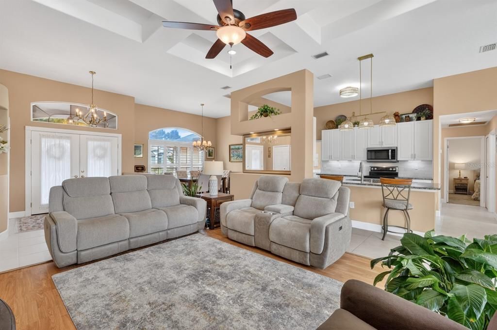 Active With Contract: $559,000 (3 beds, 2 baths, 1931 Square Feet)