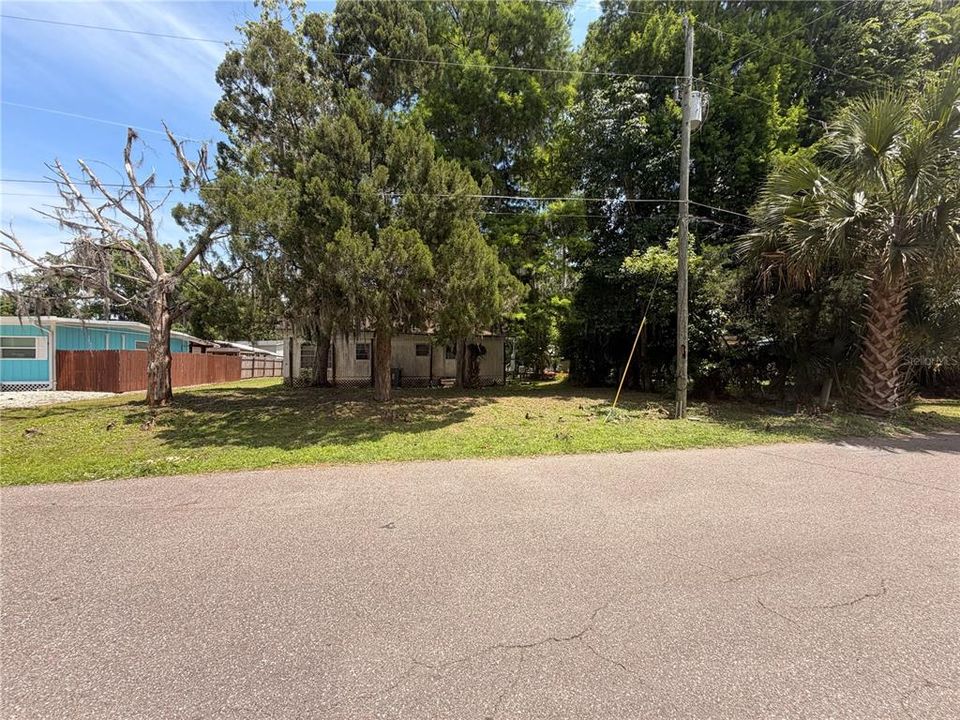 For Sale: $159,000 (3 beds, 2 baths, 960 Square Feet)