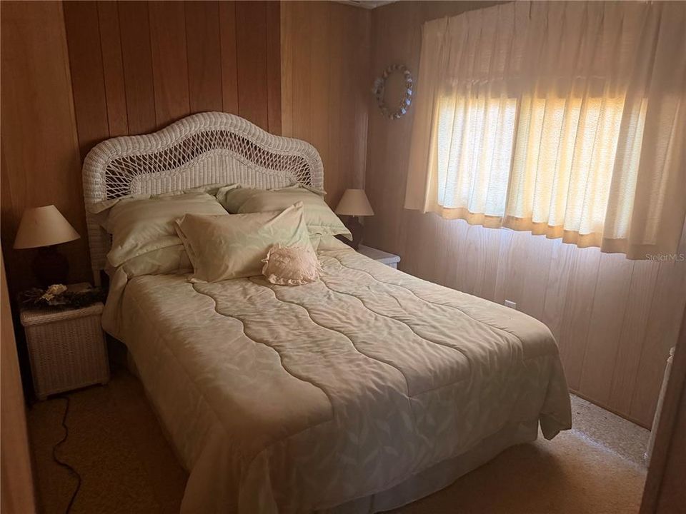 For Sale: $159,000 (3 beds, 2 baths, 960 Square Feet)