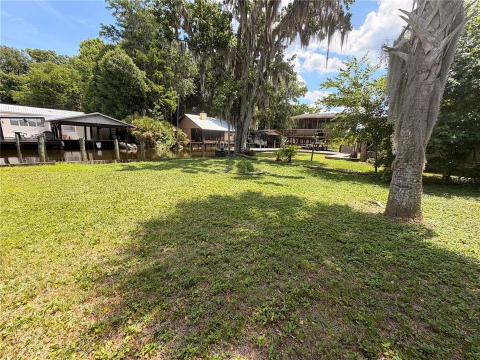 For Sale: $159,000 (3 beds, 2 baths, 960 Square Feet)