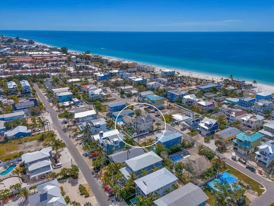 For Sale: $3,750,000 (4 beds, 4 baths, 3201 Square Feet)