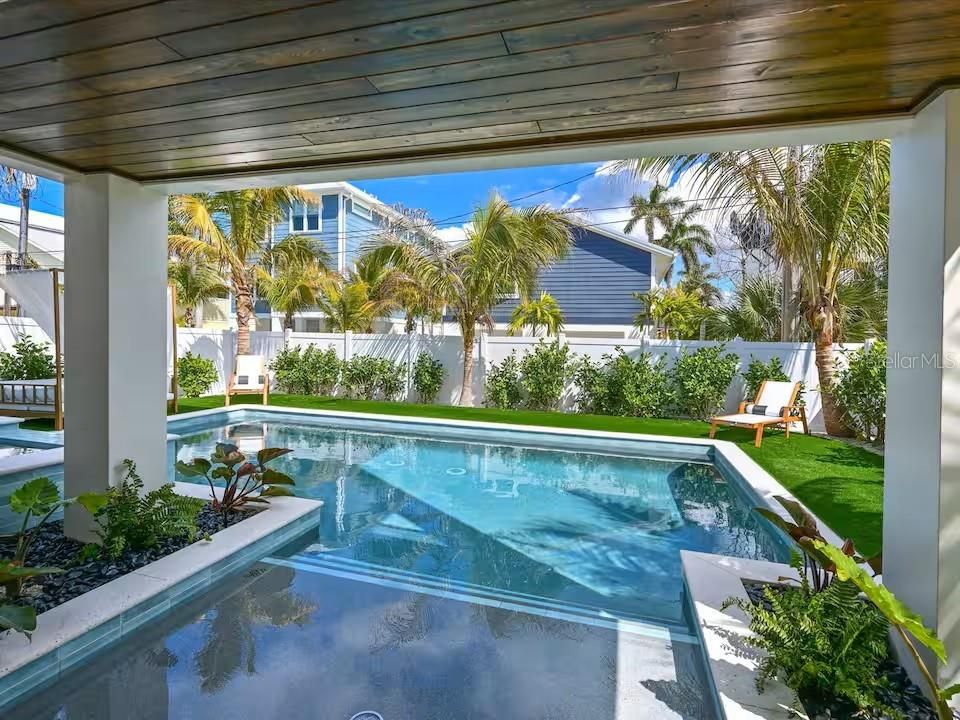 For Sale: $3,750,000 (4 beds, 4 baths, 3201 Square Feet)