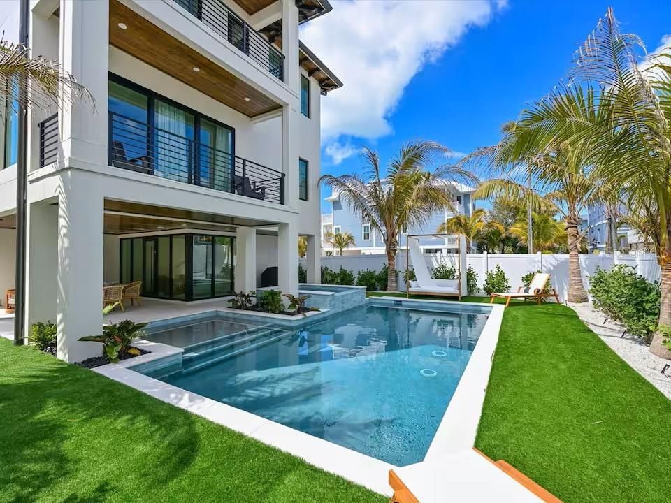 For Sale: $3,750,000 (4 beds, 4 baths, 3201 Square Feet)