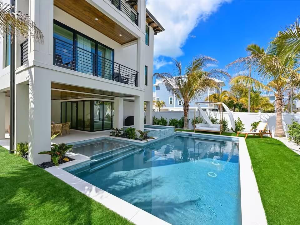 For Sale: $3,750,000 (4 beds, 4 baths, 3201 Square Feet)