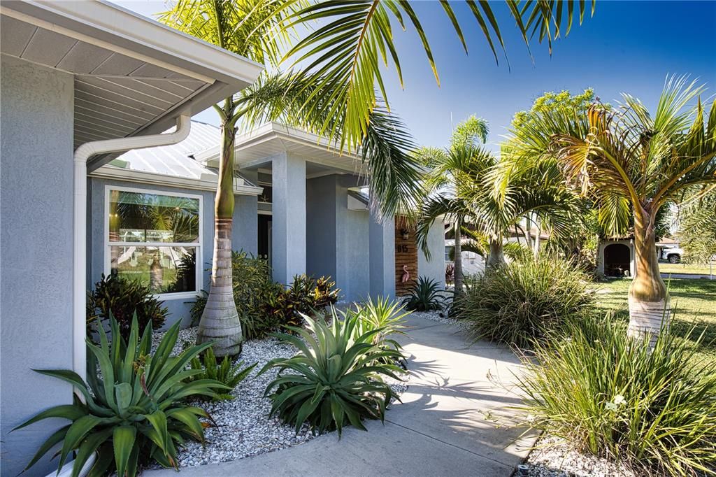En Venta: $729,000 (3 camas, 2 baños, 2282 Pies cuadrados)