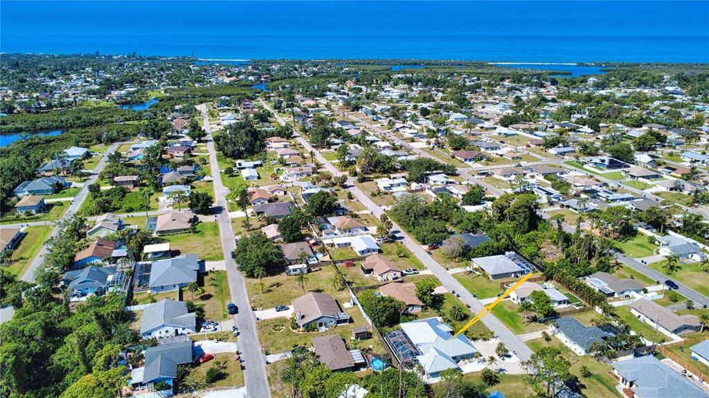 En Venta: $729,000 (3 camas, 2 baños, 2282 Pies cuadrados)