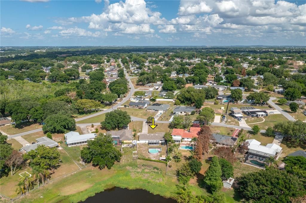 На продажу: $319,900 (3 спален, 2 ванн, 1728 Квадратных фут)