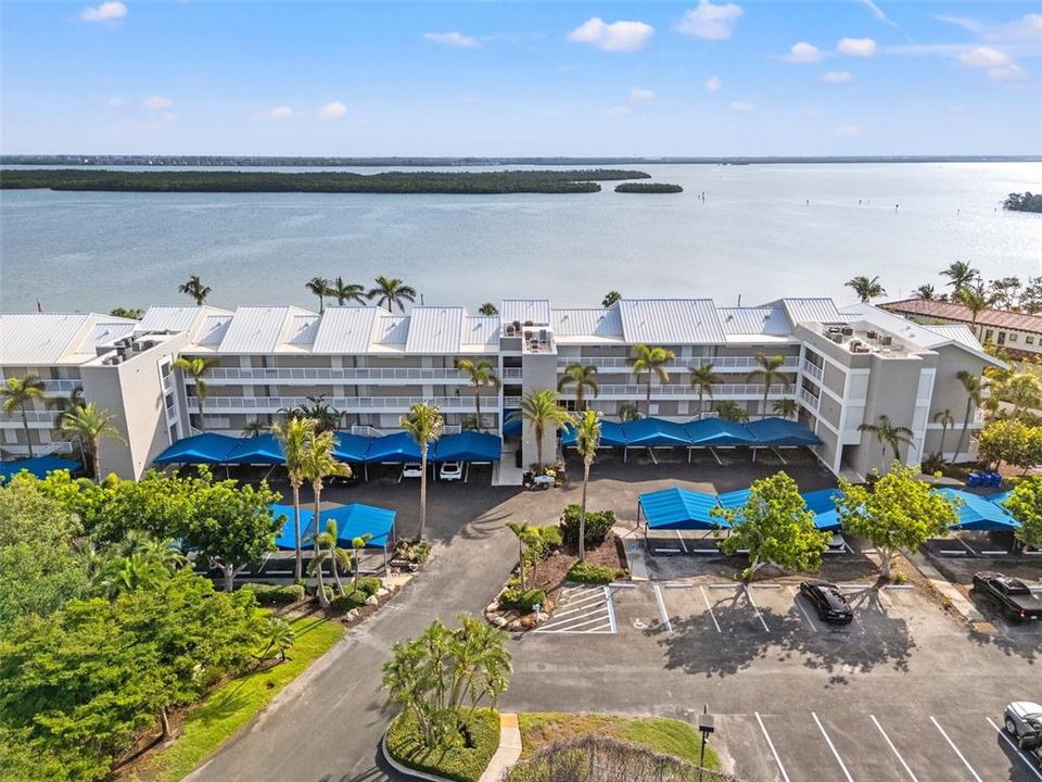 En Venta: $949,900 (2 camas, 2 baños, 1509 Pies cuadrados)