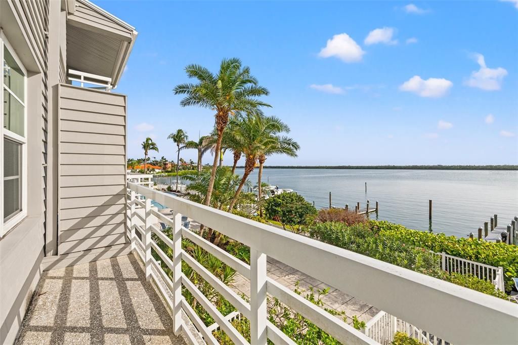 En Venta: $949,900 (2 camas, 2 baños, 1509 Pies cuadrados)