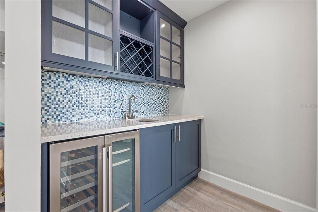 En Venta: $949,900 (2 camas, 2 baños, 1509 Pies cuadrados)