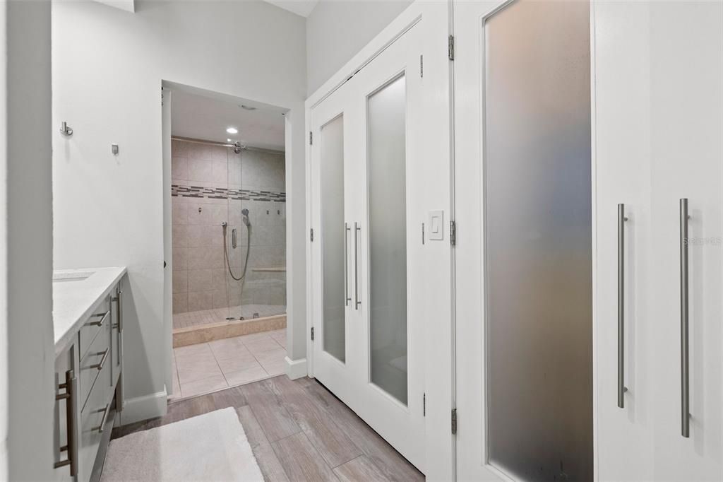 En Venta: $949,900 (2 camas, 2 baños, 1509 Pies cuadrados)