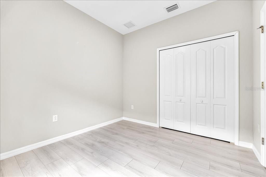 Activo con contrato: $550,000 (4 camas, 3 baños, 2025 Pies cuadrados)
