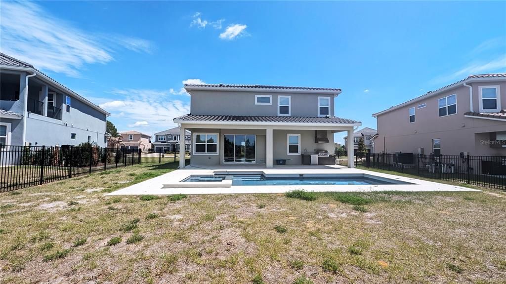 For Rent: $6,000 (6 beds, 5 baths, 3282 Square Feet)