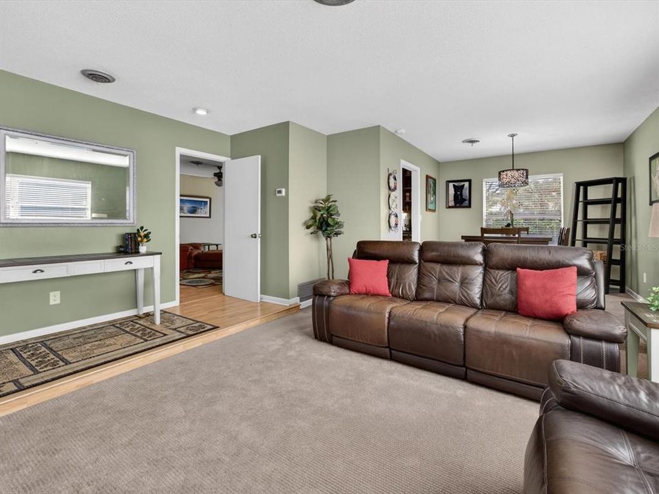 For Sale: $495,000 (4 beds, 2 baths, 1596 Square Feet)